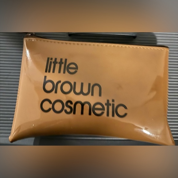 Bloomingdale's Handbags - Bloomingdale’s Little Brown Cosmetic Pouch